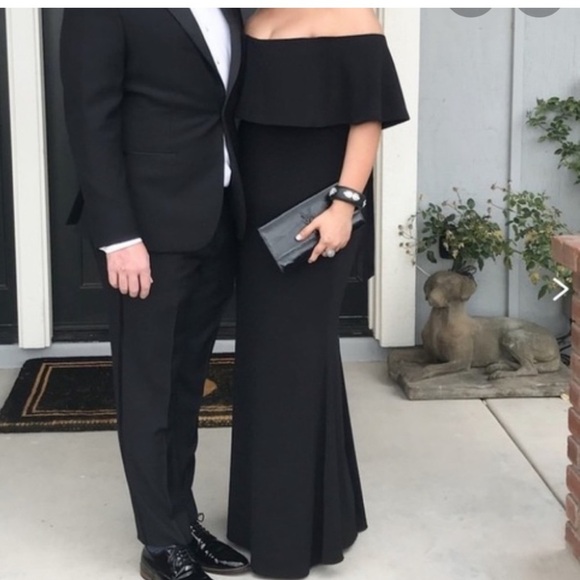 Badgley Mischka Off the Shoulder black long formal gown dress Sz 10 - Picture 15 of 15